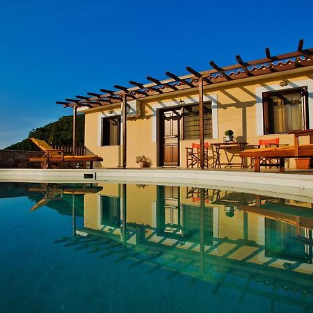 Porto Skopelos Villas Екстериор снимка