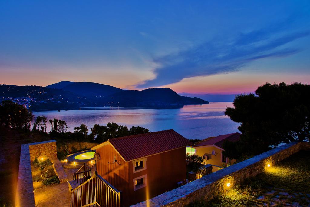 Porto Skopelos Villas Екстериор снимка